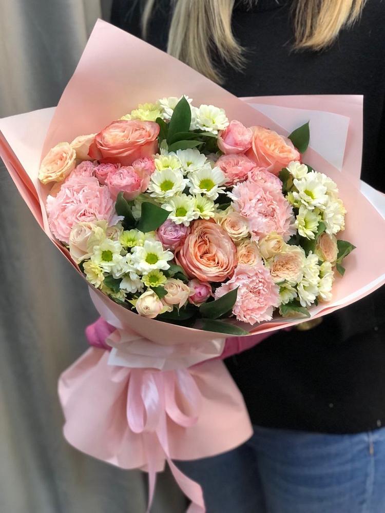 Букет цветов из: Гвоздики, Розы и Хризантемы в Намцах