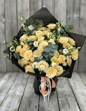 Букет цветов из:  Розы и Лизиантусы #REPLACE_PRED# Намцах