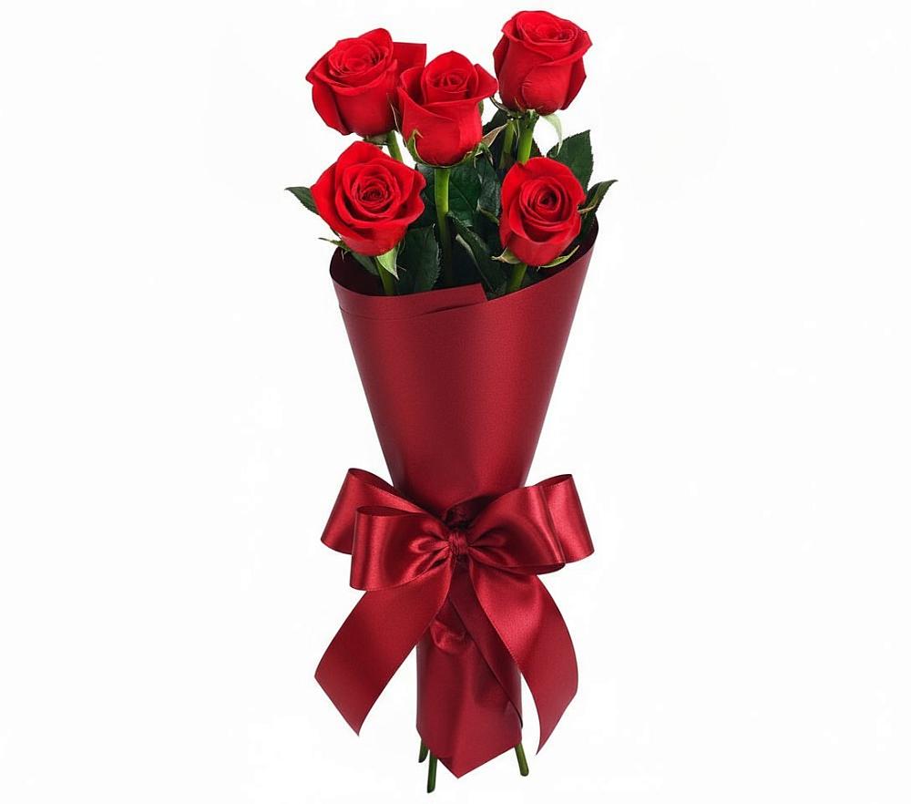 Букет 5 Красных роз Эдлесс Лав в Намцах