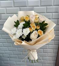 Букет цветов из:  Розы и Хризантемы в Намцах