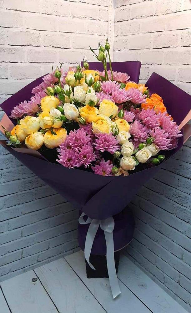 Букет цветов из: Хризантемы и Розы в Намцах
