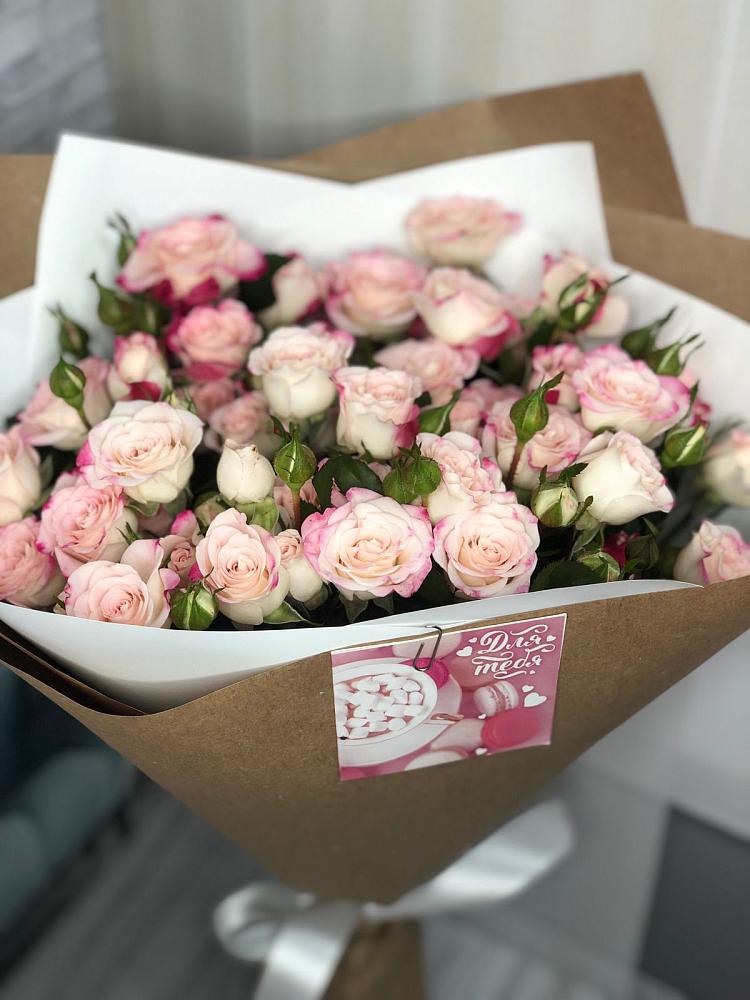 Букет цветов из: Розы в Намцах