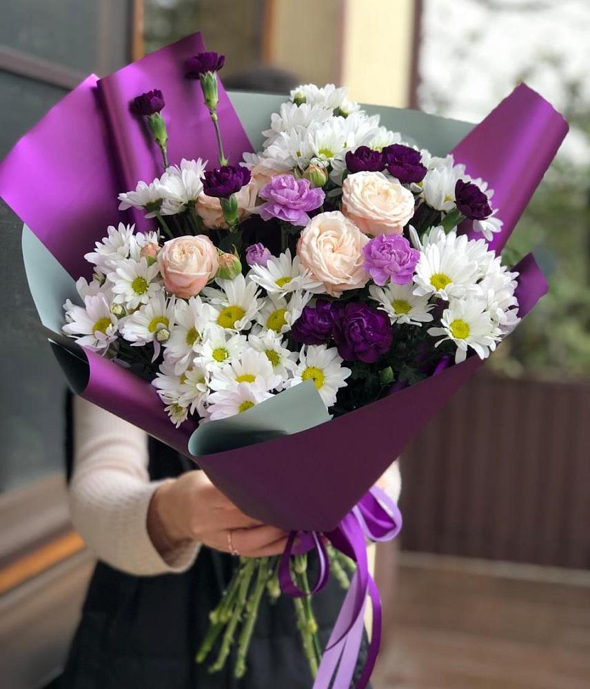 Букет цветов из: Хризантемы, Гвоздики и Розы в Намцах