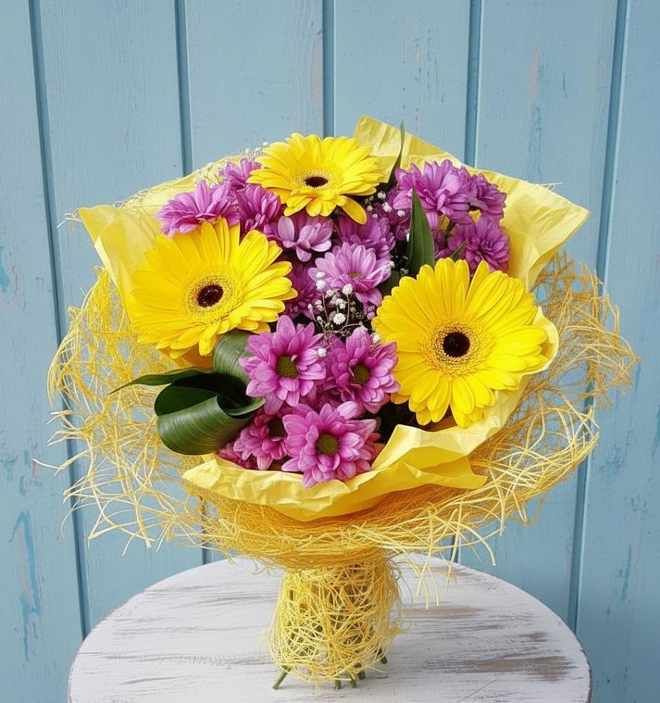 Букет цветов из: Хризантемы и Герберы в Намцах