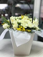 Цветочная композиция из Розы  в Намцах