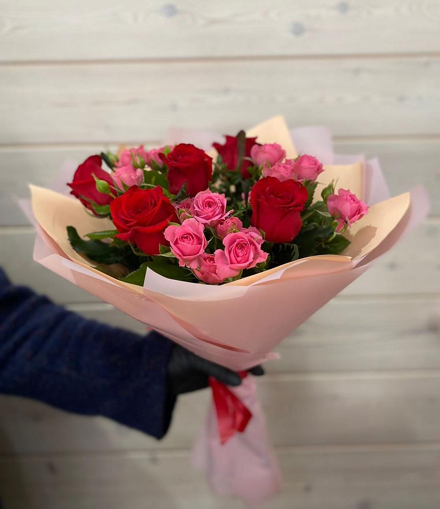 Букет цветов из: Розы в Намцах