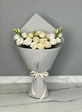 Букет цветов из:  Розы и Лизиантусы в Намцах